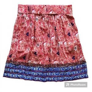 Abi Women’s High Waisted Pleated Skirt with Pockets in Red/Blue Abstract Sz S